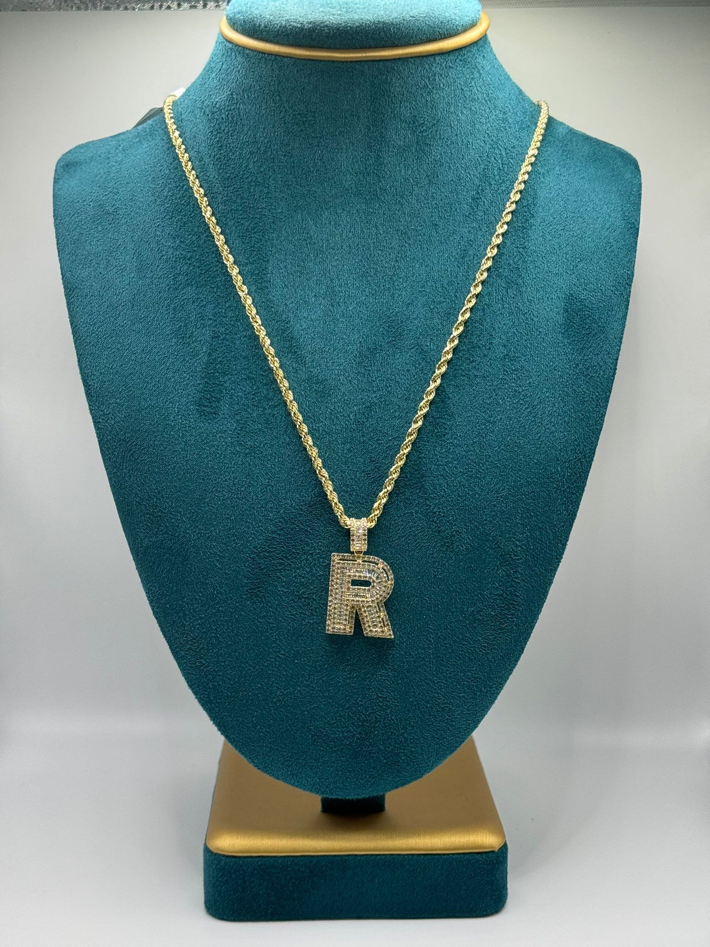 New 14K CZ Letter R & Solid Rope Chain I.J™ (2.9mm)
